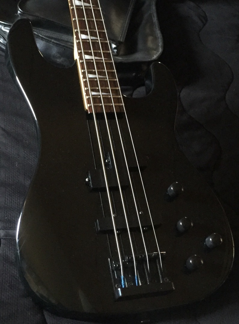 1995 Team GJ by Glover Jackson DKB-50 Dinky Bass: Guitars