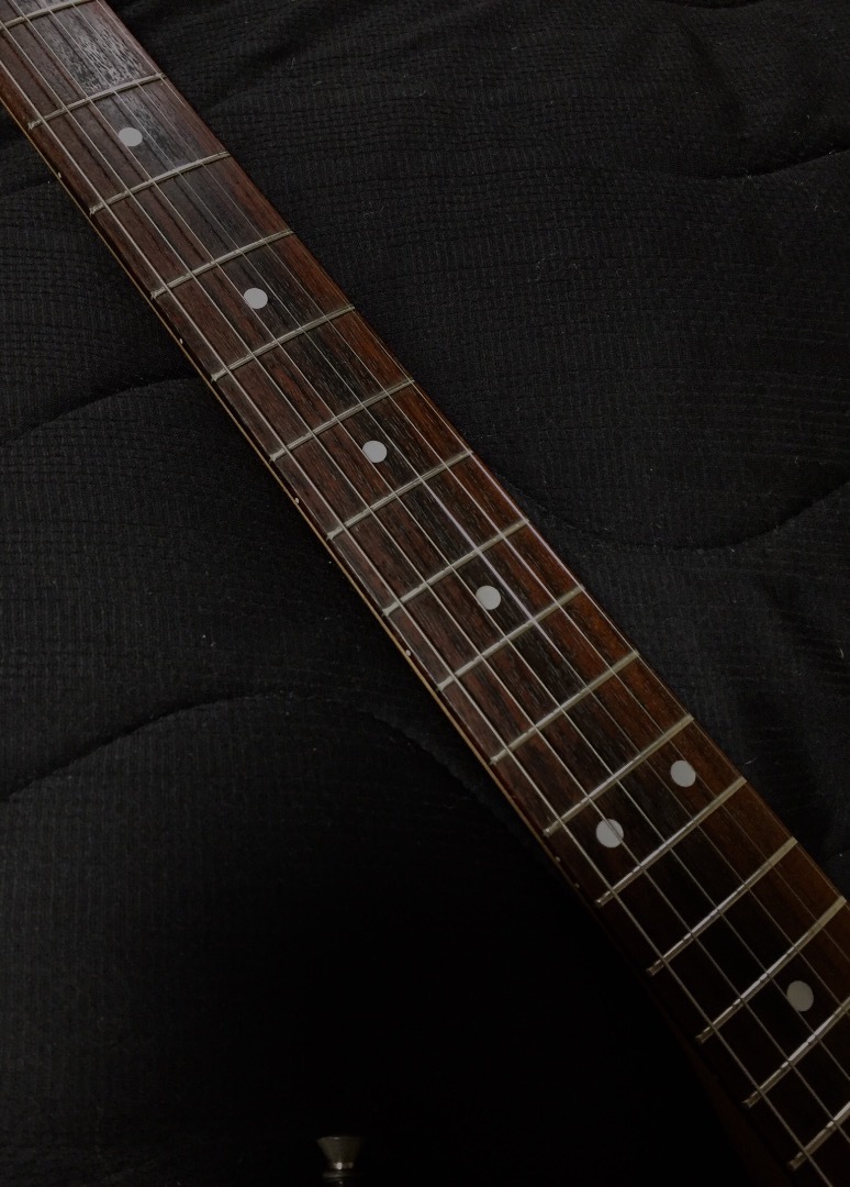 1991 Squier by Fender SST-33 3TS/R 〜 Same us George 1991 Squier by Fender SST-33 3TS/R 〜 Same us George