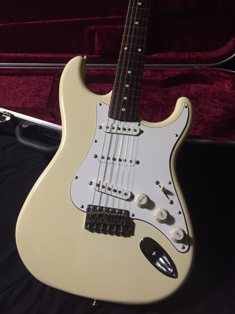 レア✫フジケンFender Japan  ミディアムスケール ストラトキャスター 2025年最新】stm fender japanの人気アイテム - メルカリ
