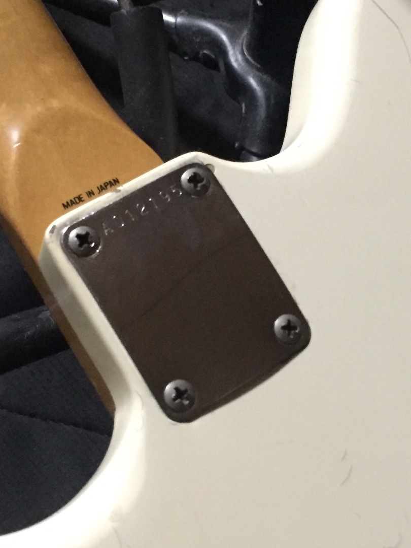 Squire fender neck JVシリアルネックプレート 83年製 - ホビー・楽器